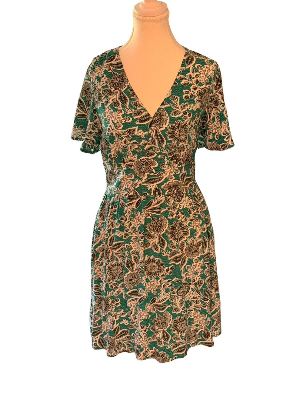 Loft Floral Wrap-Style Green Short Sleeve Dress size 2